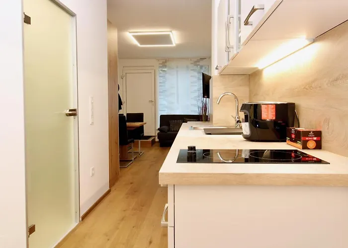Apartment Work And Travel *